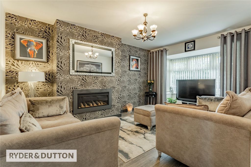 Property photo 3 of 24 Living Room