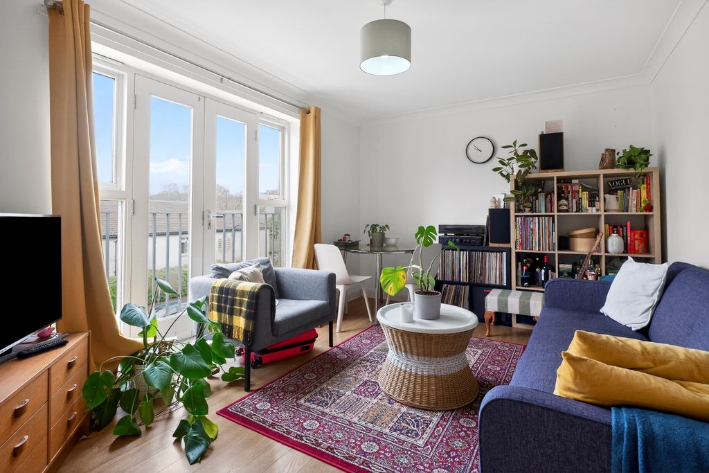 Property photo 1 of 20 Reception Room