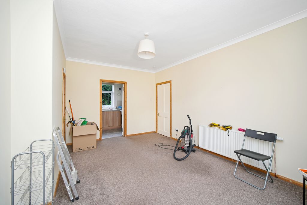 Property photo 3 of 17 Property Image 3