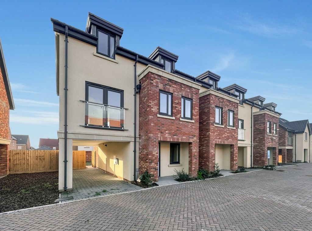 Property photo 1 of 27 Picture No. 60