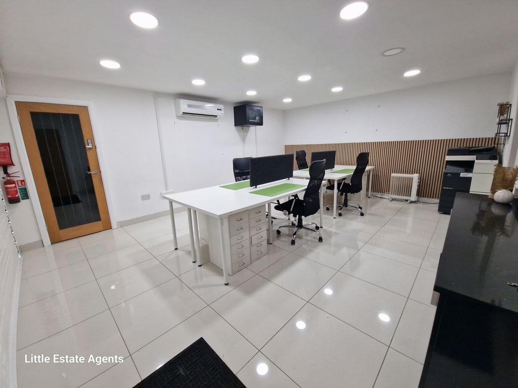 Property photo 3 of 12 Photo 3