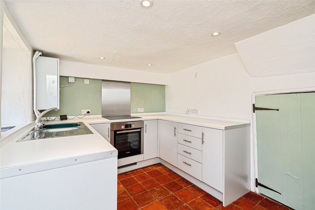 Property photo 3 of 25 Picture No. 29