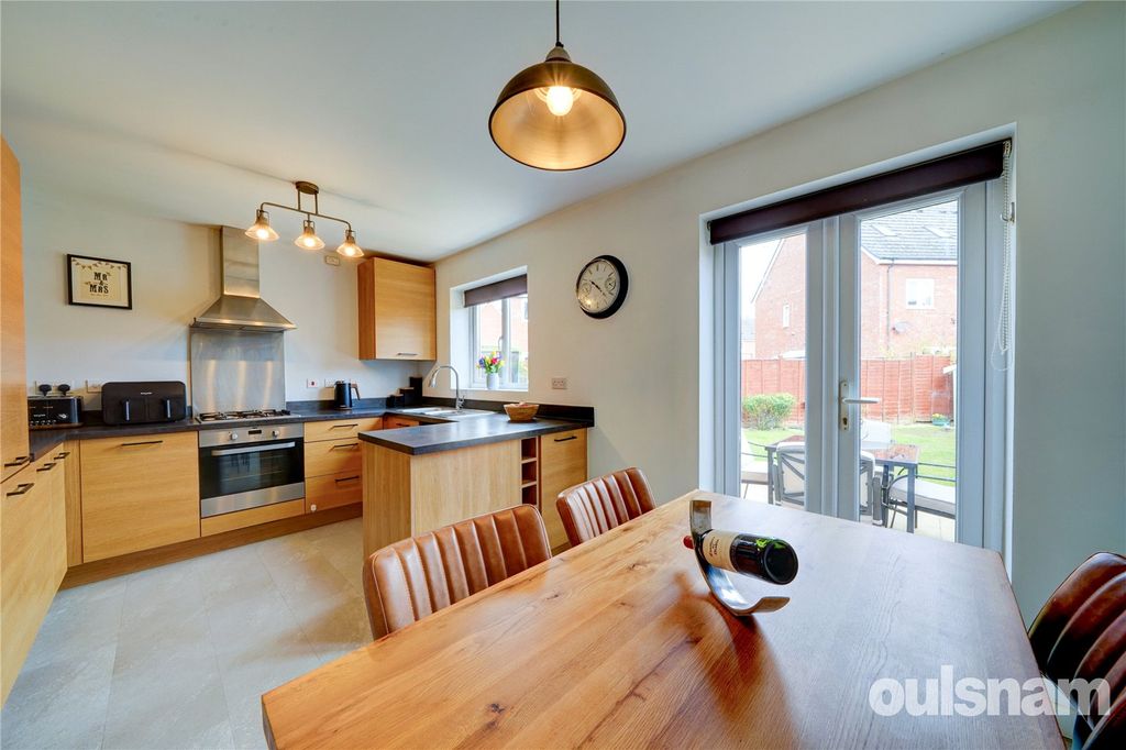 Property photo 2 of 20 Picture No. 09