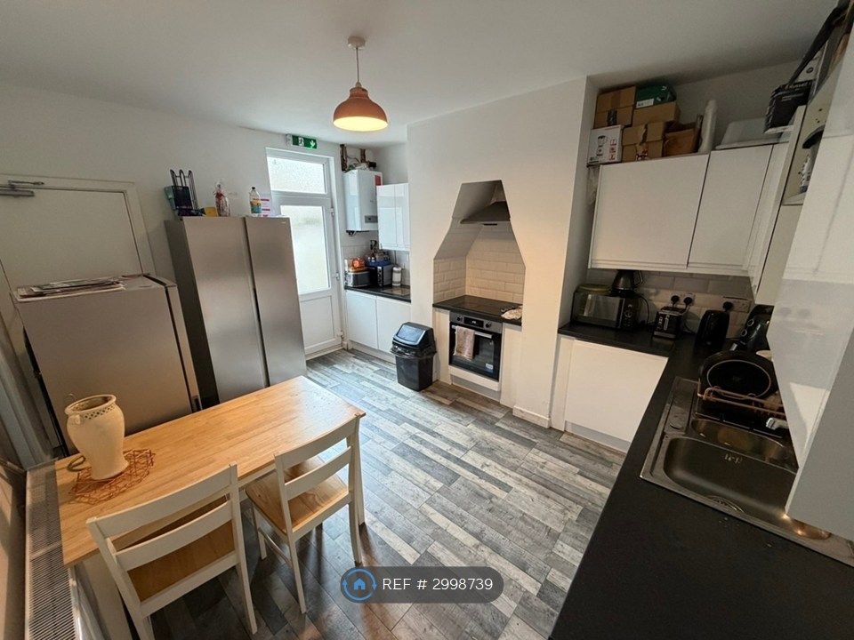 Property photo 2 of 2