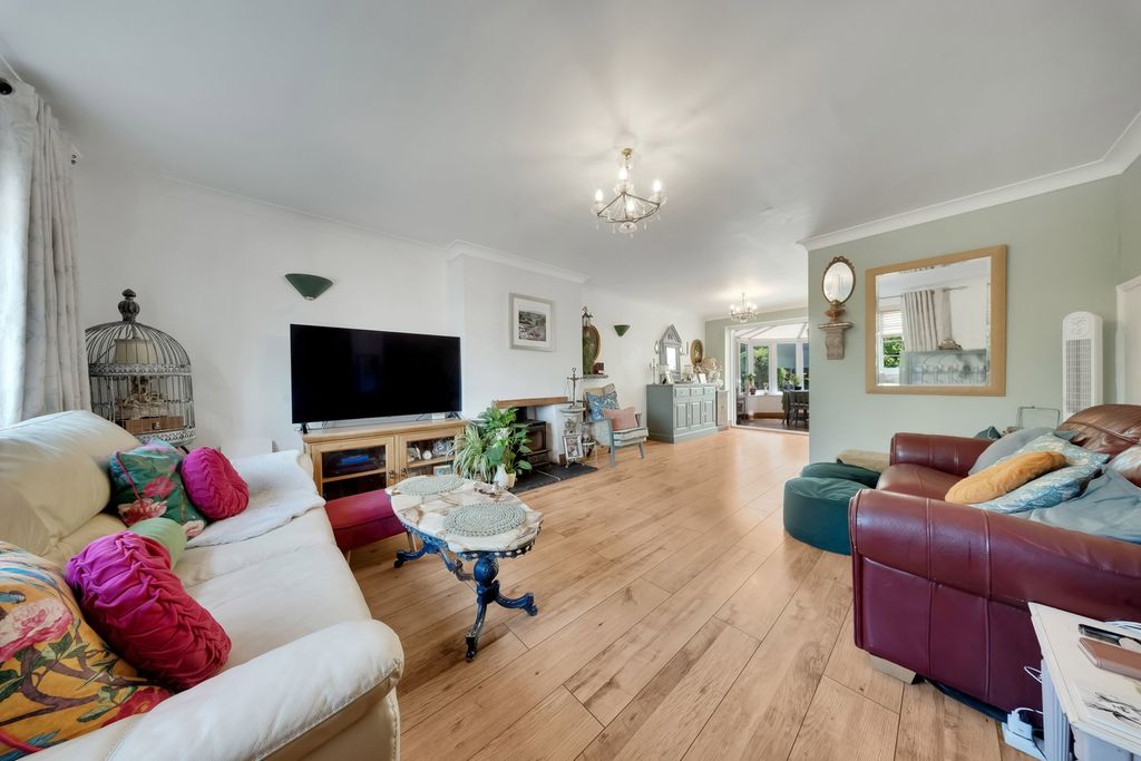 Property photo 2 of 15