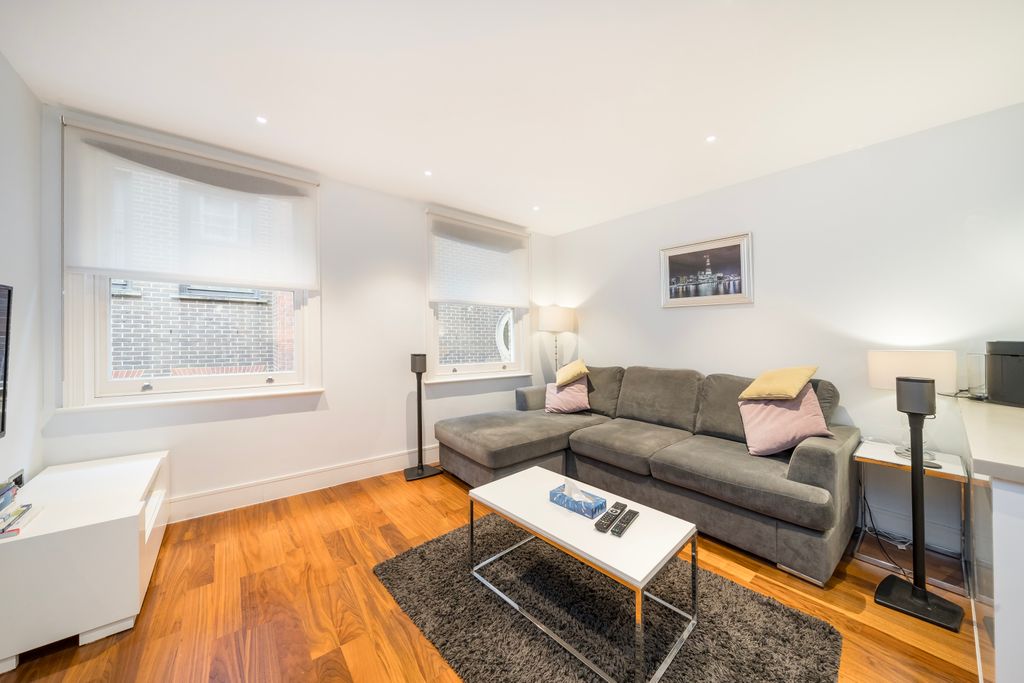 Property photo 2 of 7 Picture No. 04