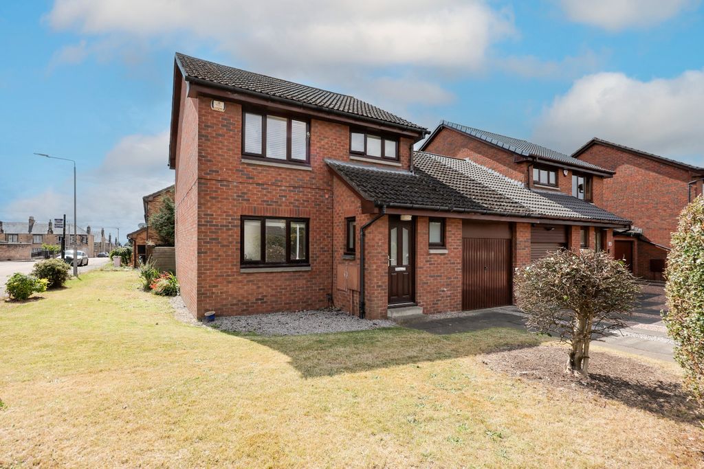 Property photo 1 of 31