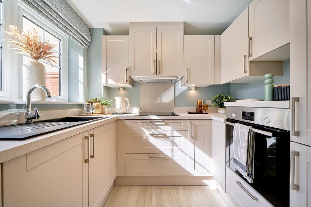 Property photo 2 of 7 Photo 3