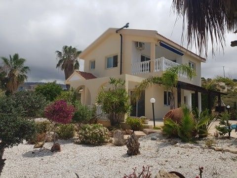 Property photo 1 of 27