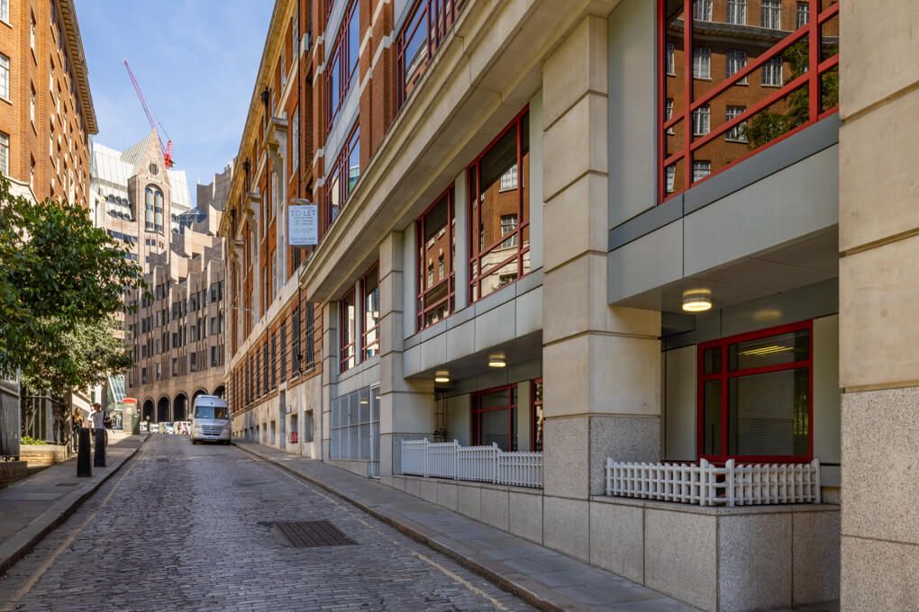 Property photo 2 of 9 Photo 2