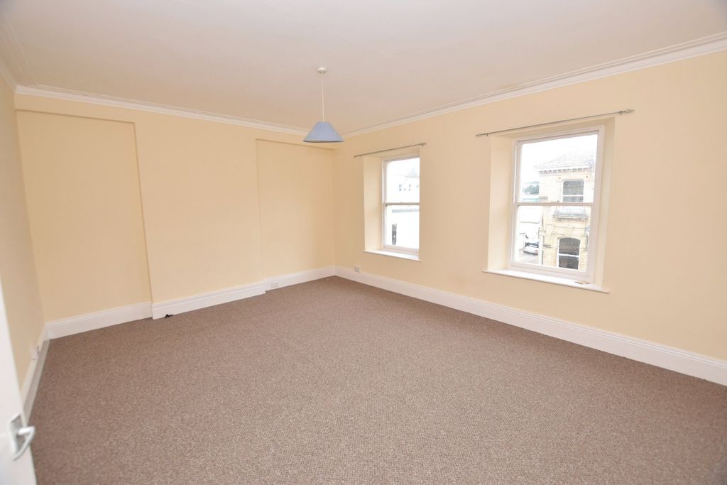 Property photo 3 of 10 Picture No. 05