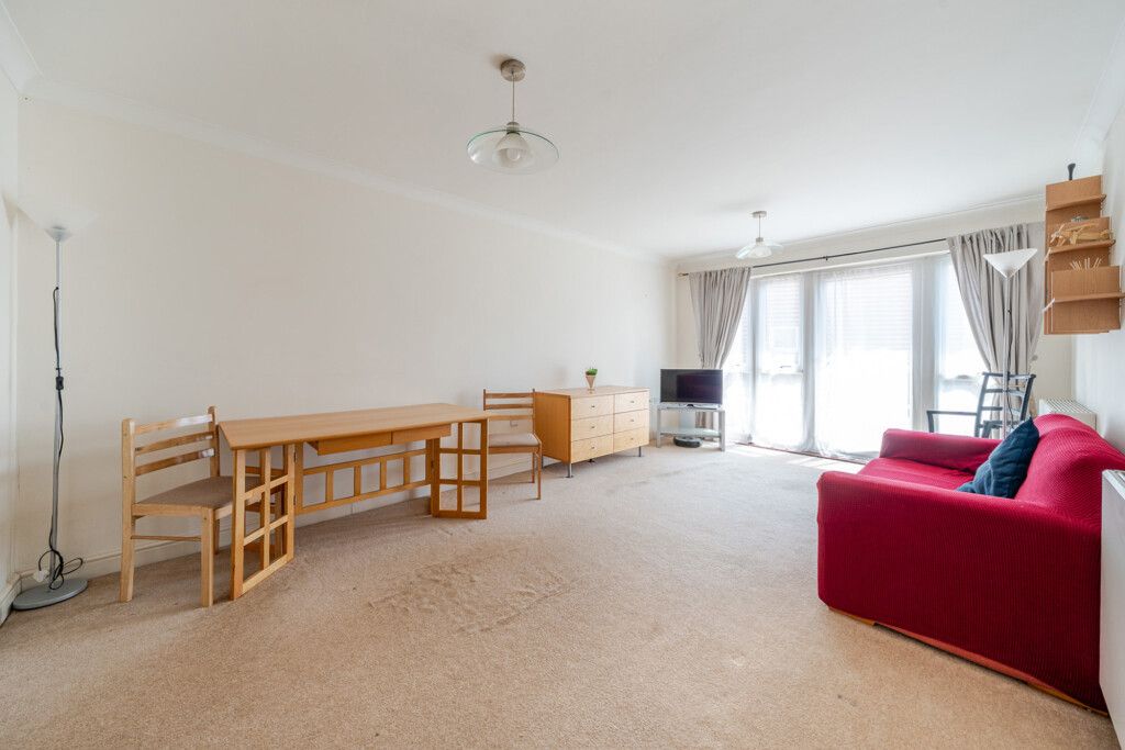 Property photo 2 of 16 1290767-7-682c72d...