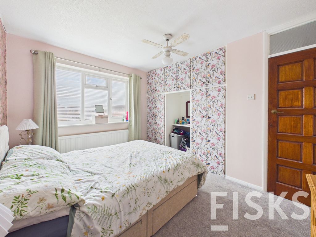 Property photo 3 of 21