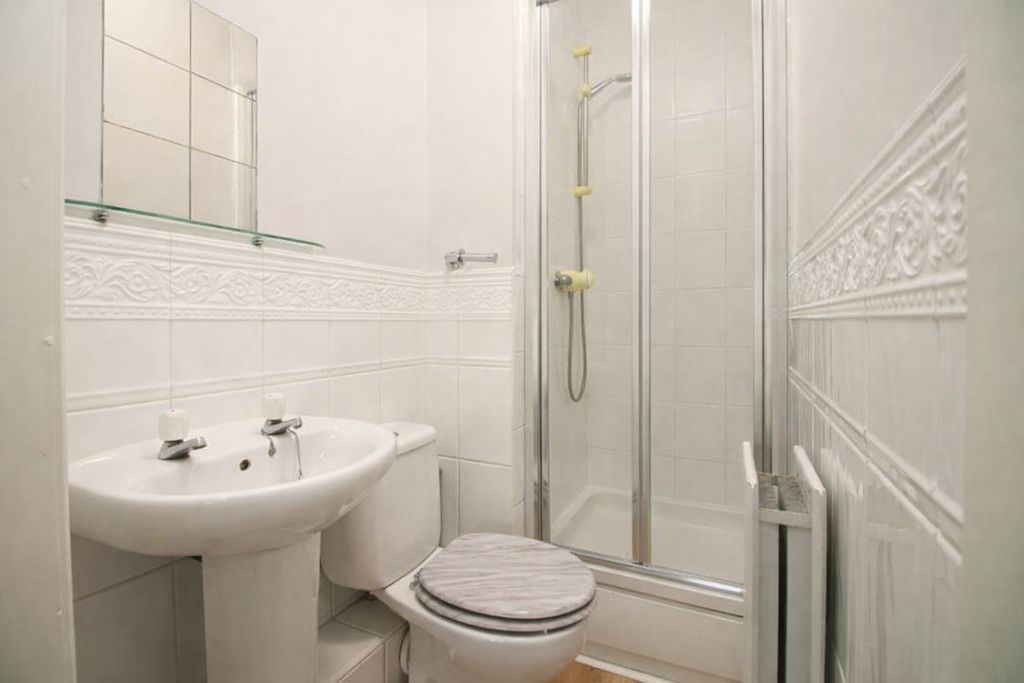 Additional image 7 of 3 bed town house for saleChestnut Gardens, Thornton-Cleveleys FY5