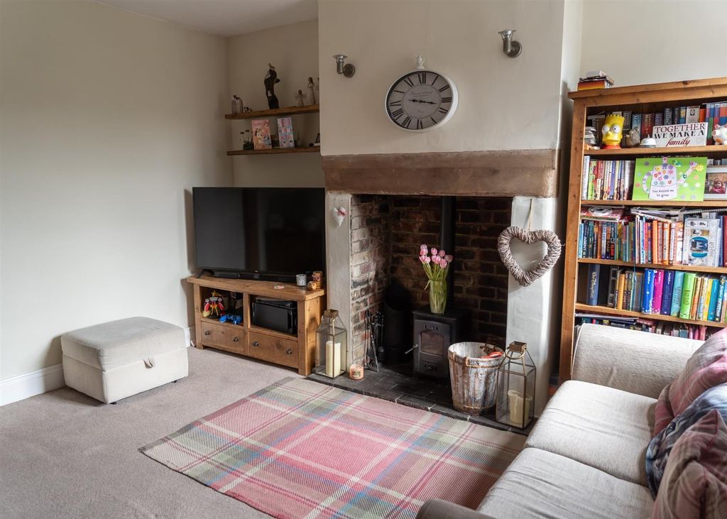 Property photo 3 of 18 Rear Reception Room.Jpg