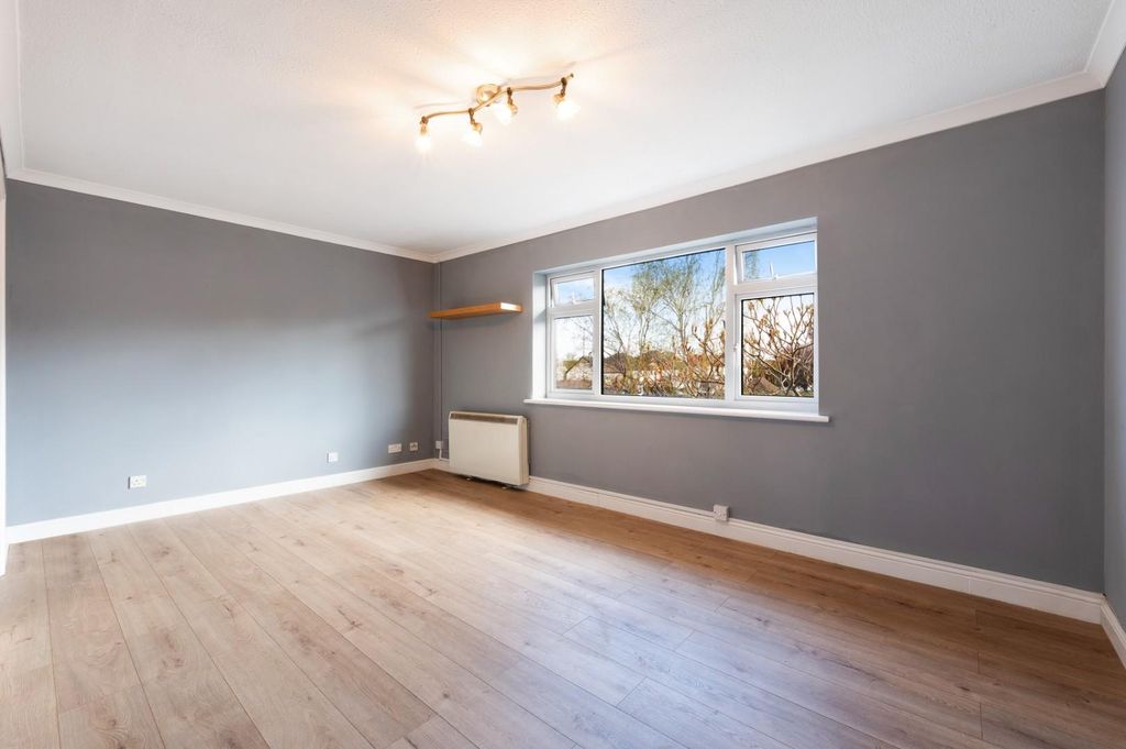 Property photo 2 of 9 The Stanfords, 18 -9.Jpg