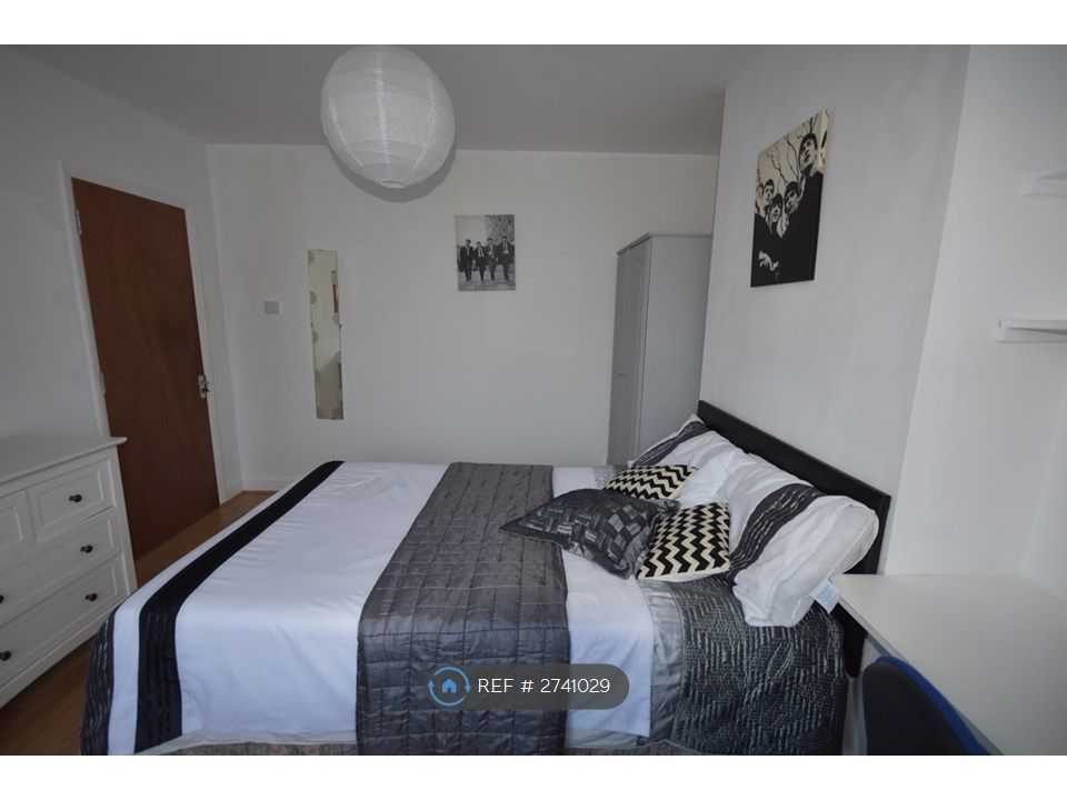 Property photo 2 of 31 Room 1