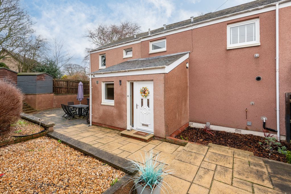 Property photo 1 of 36