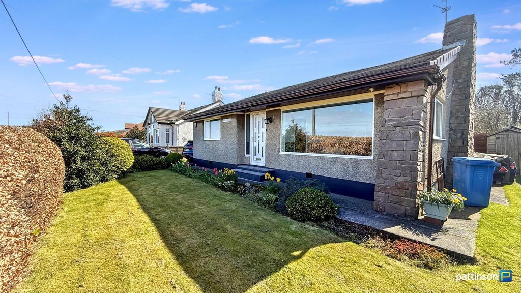Property photo 1 of 33