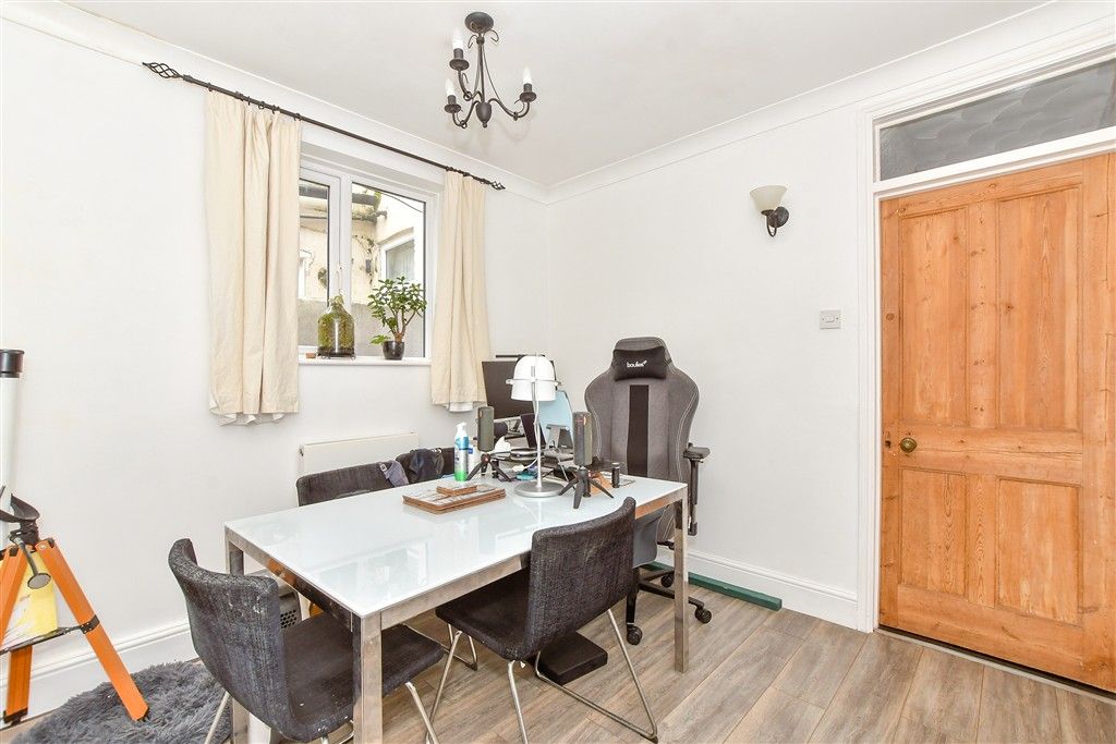 Property photo 3 of 11 Dining Room