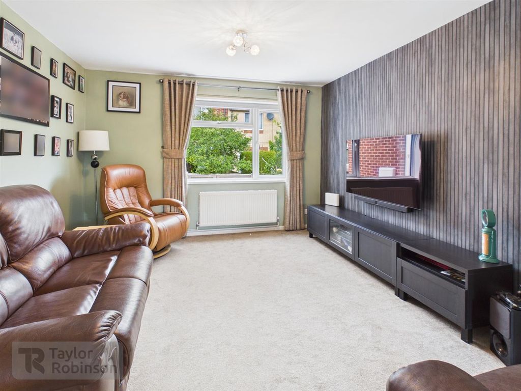 Property photo 2 of 11 F8Eba5060Bcc4c298Ecd61372c0d639d_100_Cam02600G0-Pr