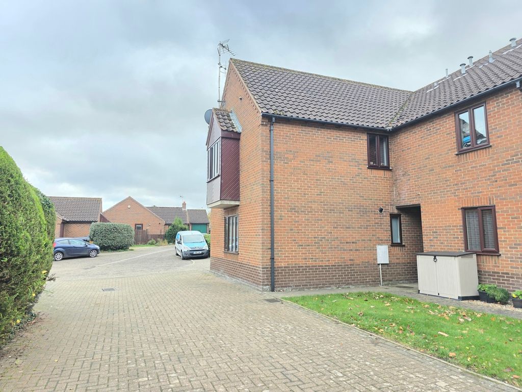 Property photo 3 of 21