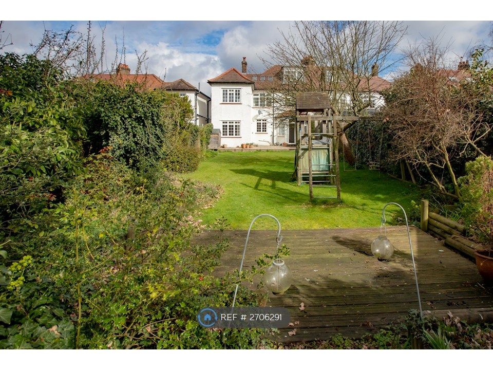 Property photo 3 of 20