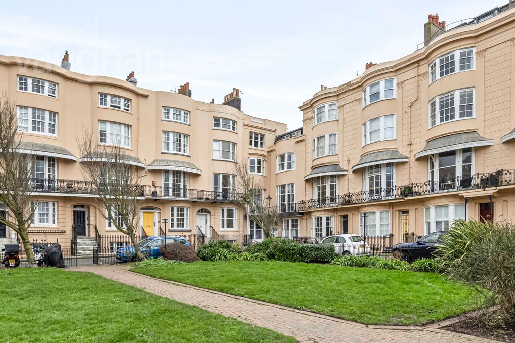 Property photo 1 of 22 Picture No. 21