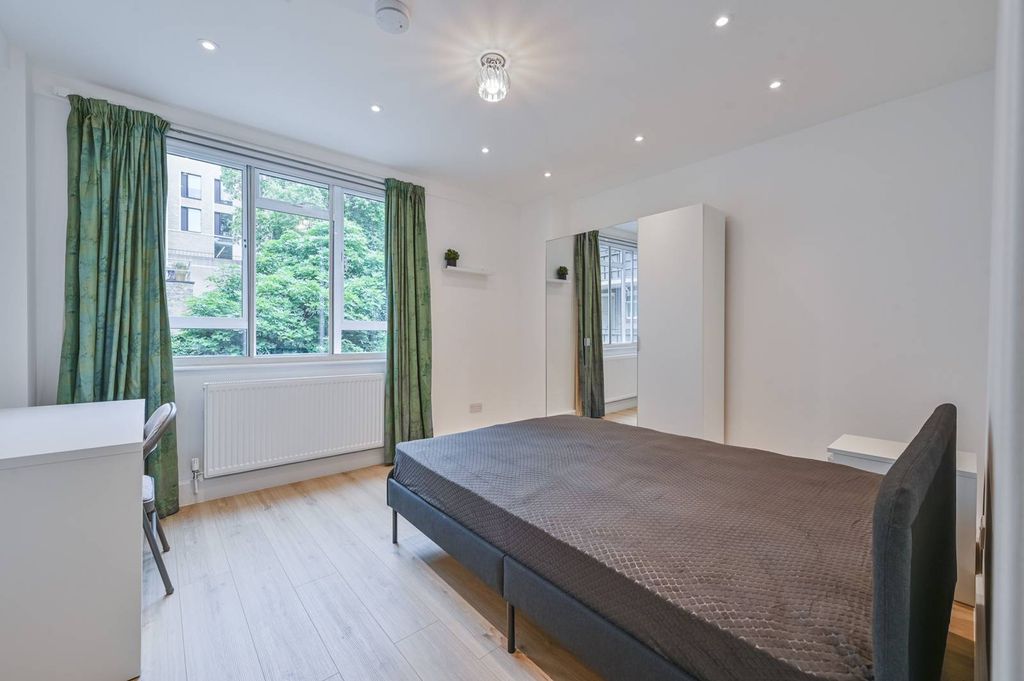 Property photo 3 of 6