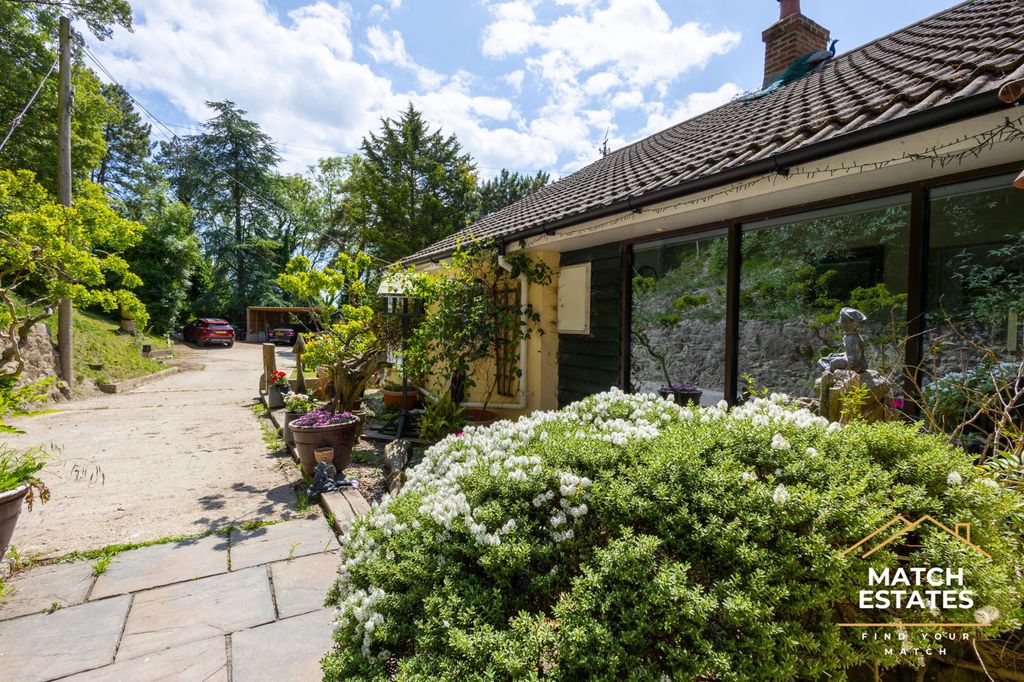 Property photo 1 of 26