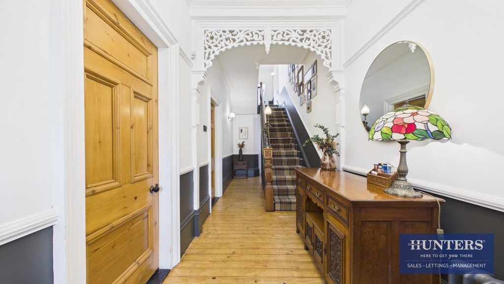 Property photo 2 of 38 Hallway