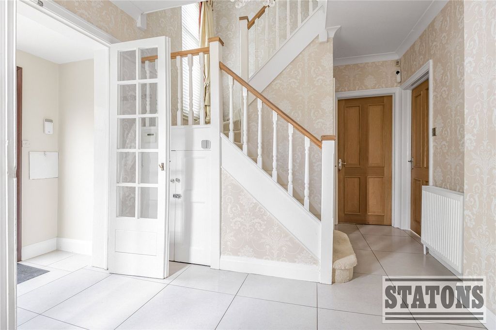 Property photo 2 of 26 Picture No. 04