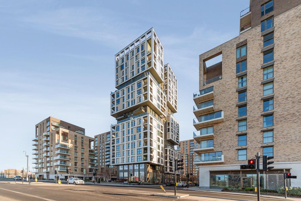 Property photo 2 of 5