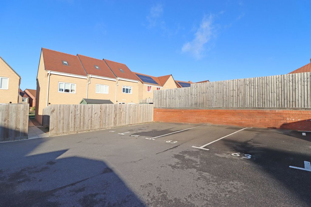 Additional image 16 of 3 bed terraced house for sale8 Orson Walk, Hadleigh IP7