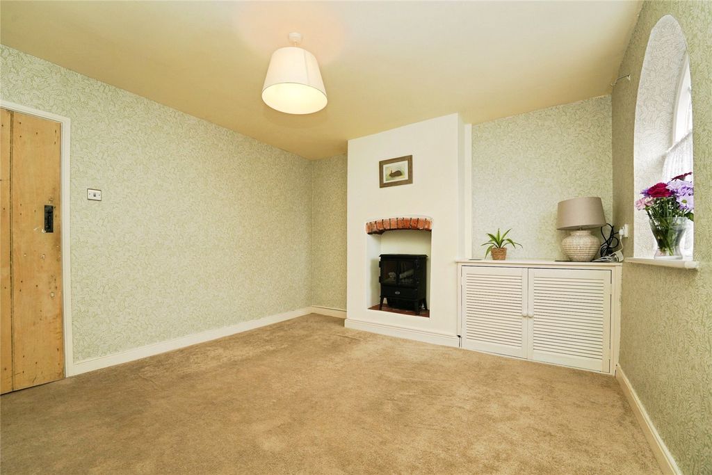 Property photo 3 of 16 Picture No. 03