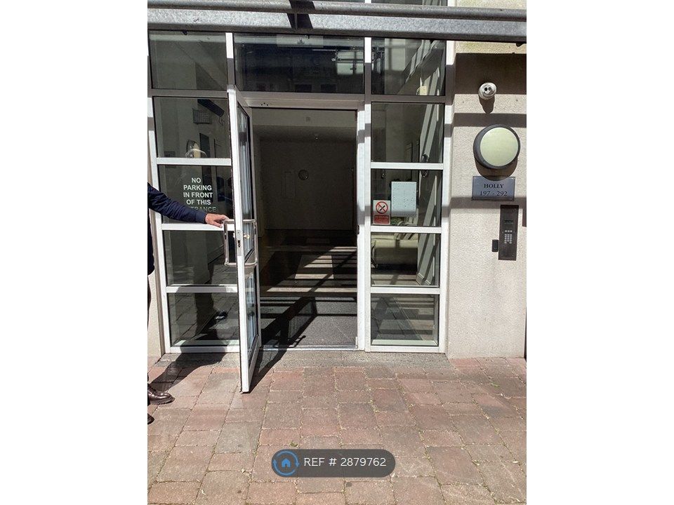 Property photo 2 of 19 Block Entrance