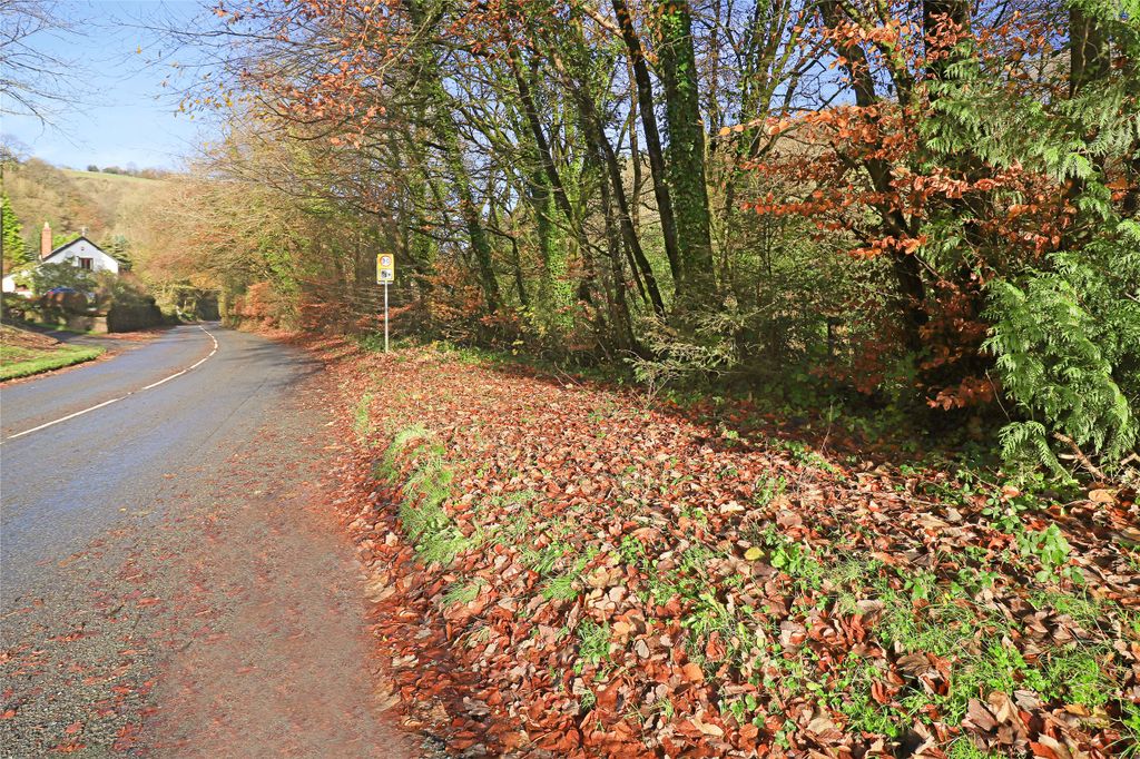 Property photo 1 of 2 Picture No. 02