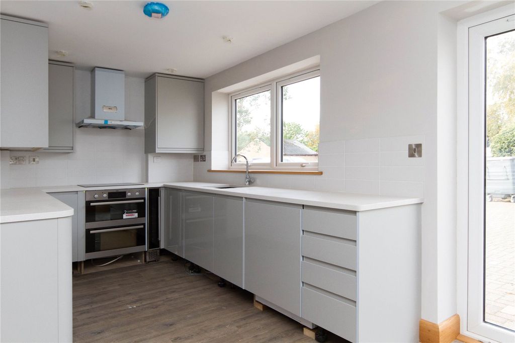 Property photo 3 of 8 Picture No. 03