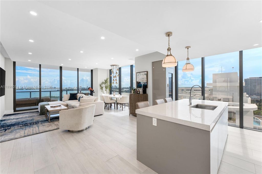 Property photo 1 of 29