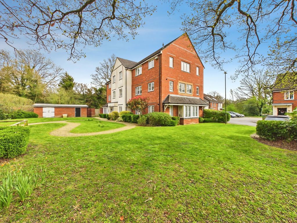 Property photo 1 of 8