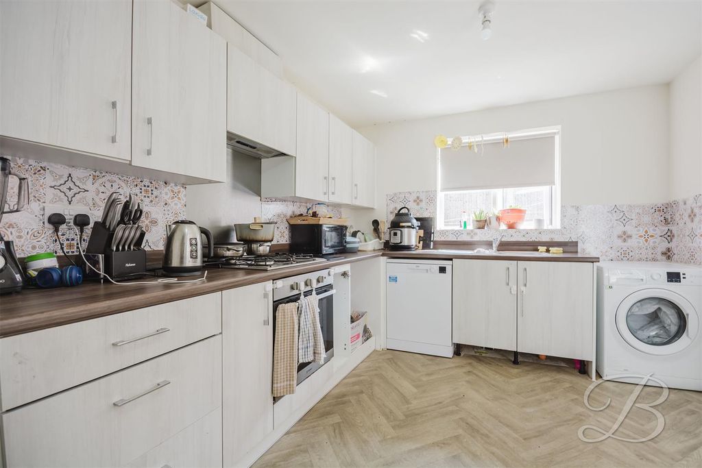 Property photo 2 of 35 Ccltd-11.Jpg