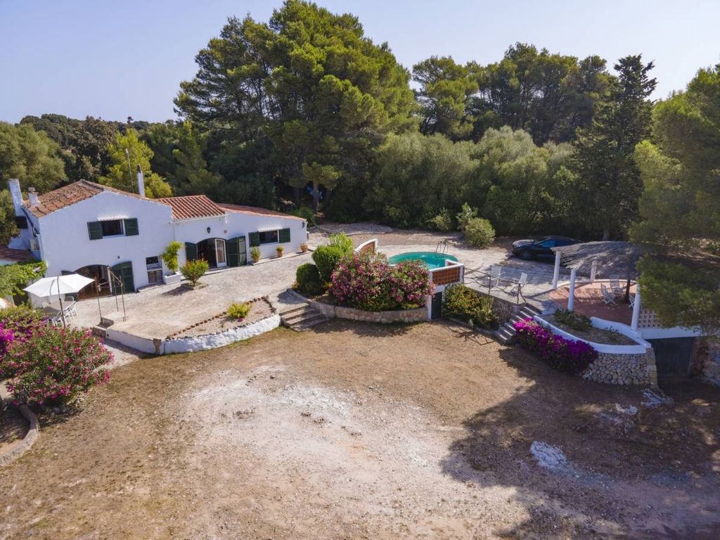 Property photo 1 of 30