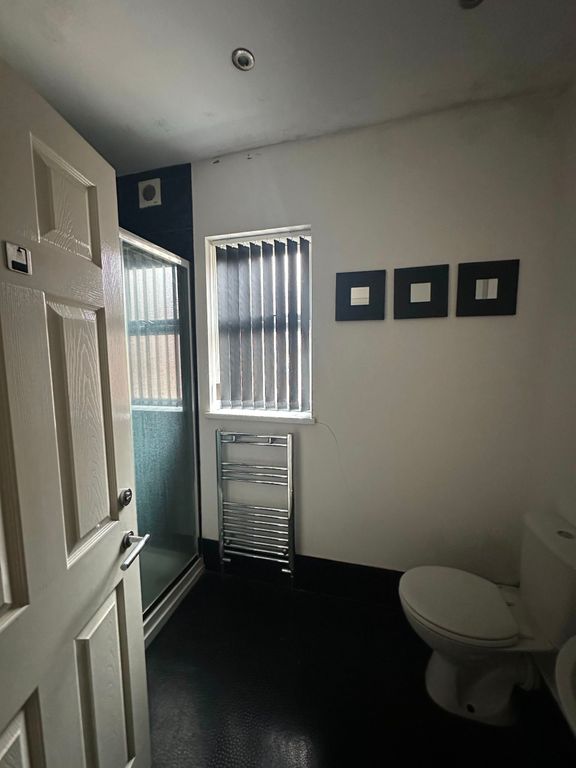 Property photo 2 of 3