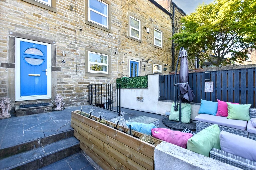 Property photo 1 of 35 Picture No. 38