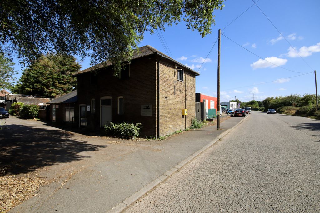 Property photo 1 of 14 Pheasant Enterprise Centre, Bobbing, Sittingbourne