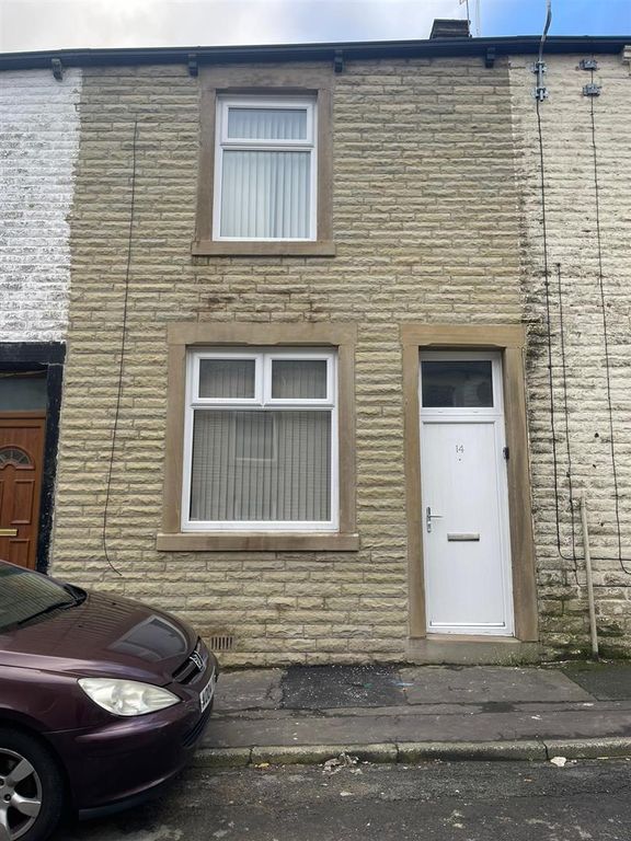 Property photo 1 of 11 14 Grange St