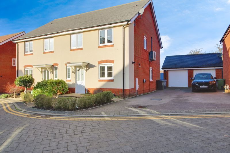 Property photo 1 of 17 Photo 17