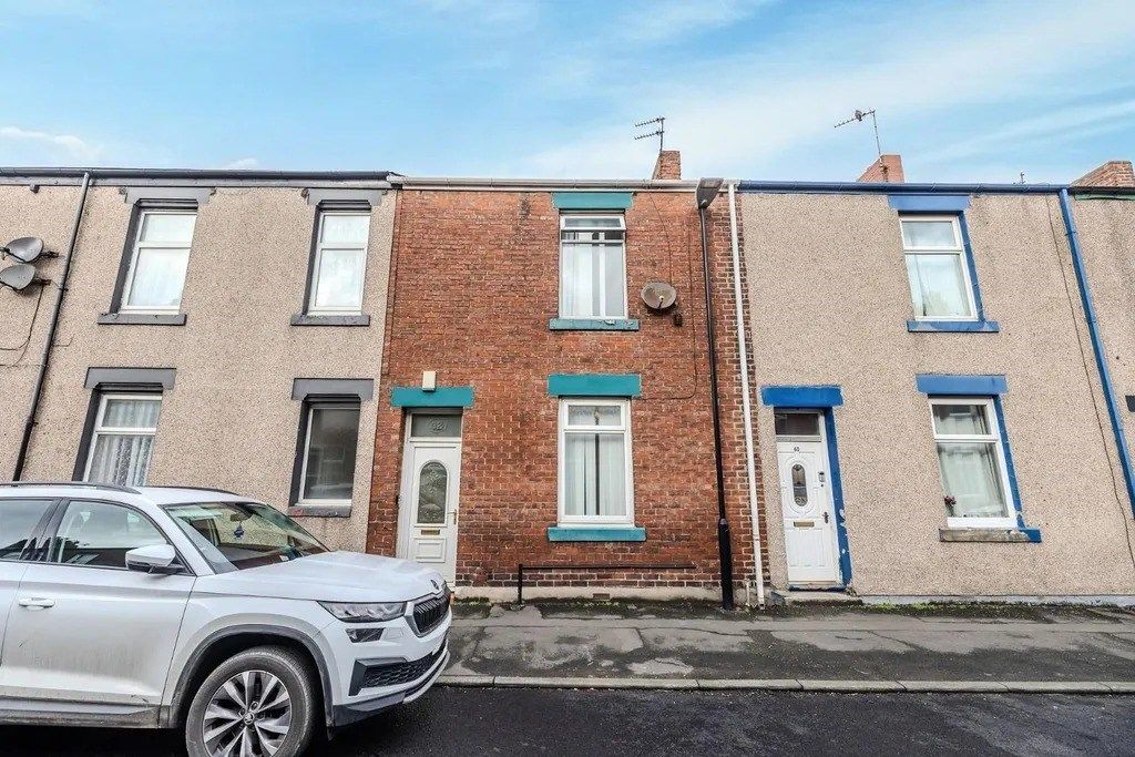 Property photo 1 of 13 3 Bedroom Terraced For Rent