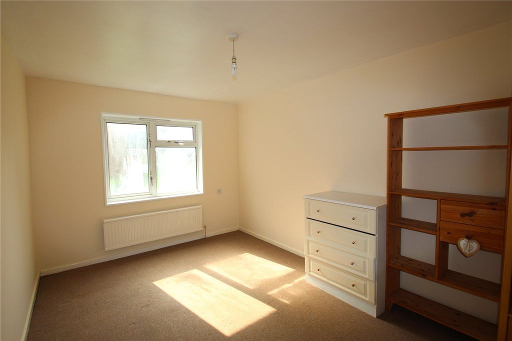 Property photo 3 of 7 Picture No. 10