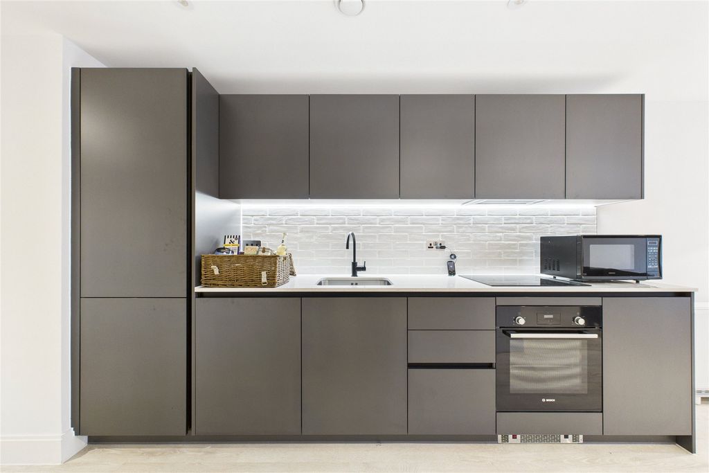 Property photo 3 of 14 Picture No. 05